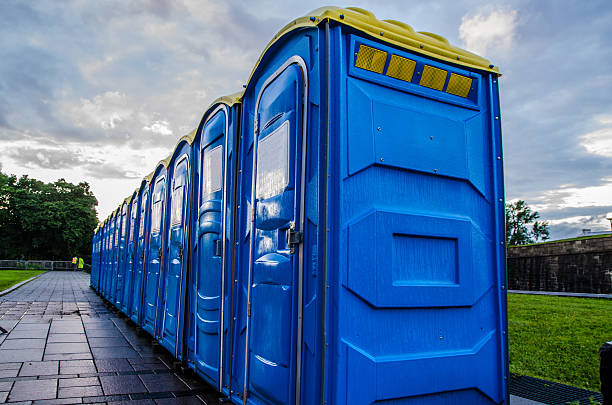 Best Porta potty rental near me  in Okawvle, IL